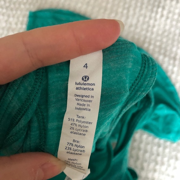*SOLD* Lululemon Glide and Stride Tank in Teal - Picture 6 of 6